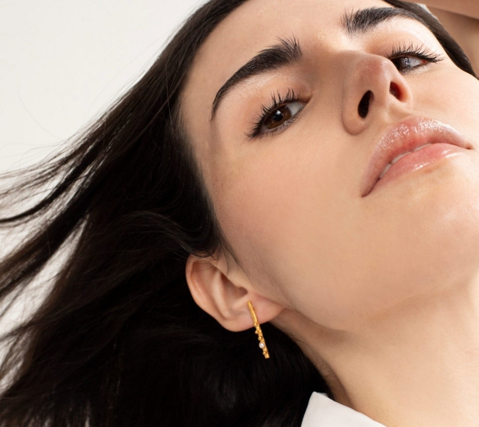 Pendientes dorado GUSPIRA