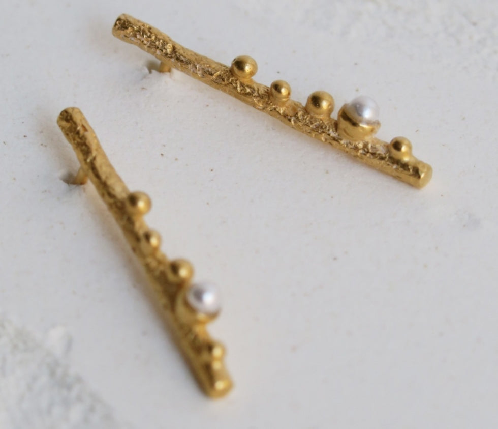 Pendientes dorado GUSPIRA