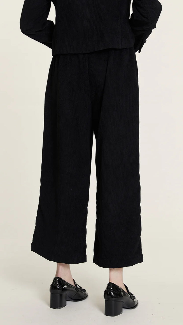 Pantalón negro
