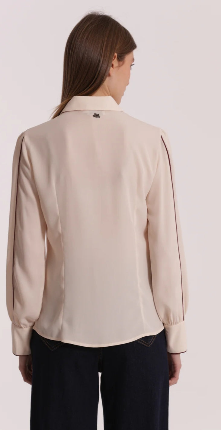 Blusa beige