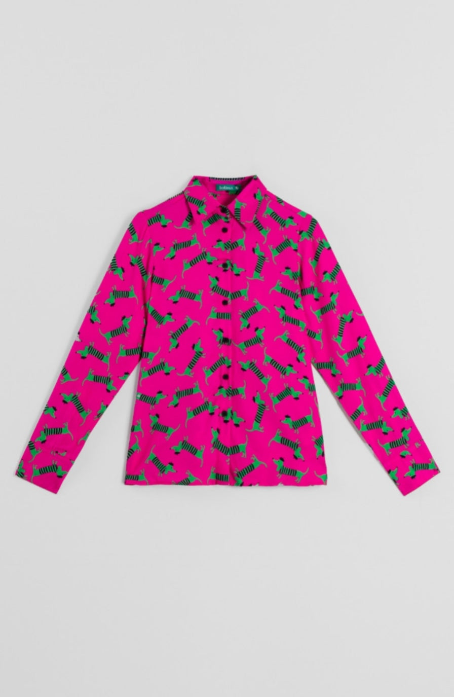 Camisa Más rara que un perro verde