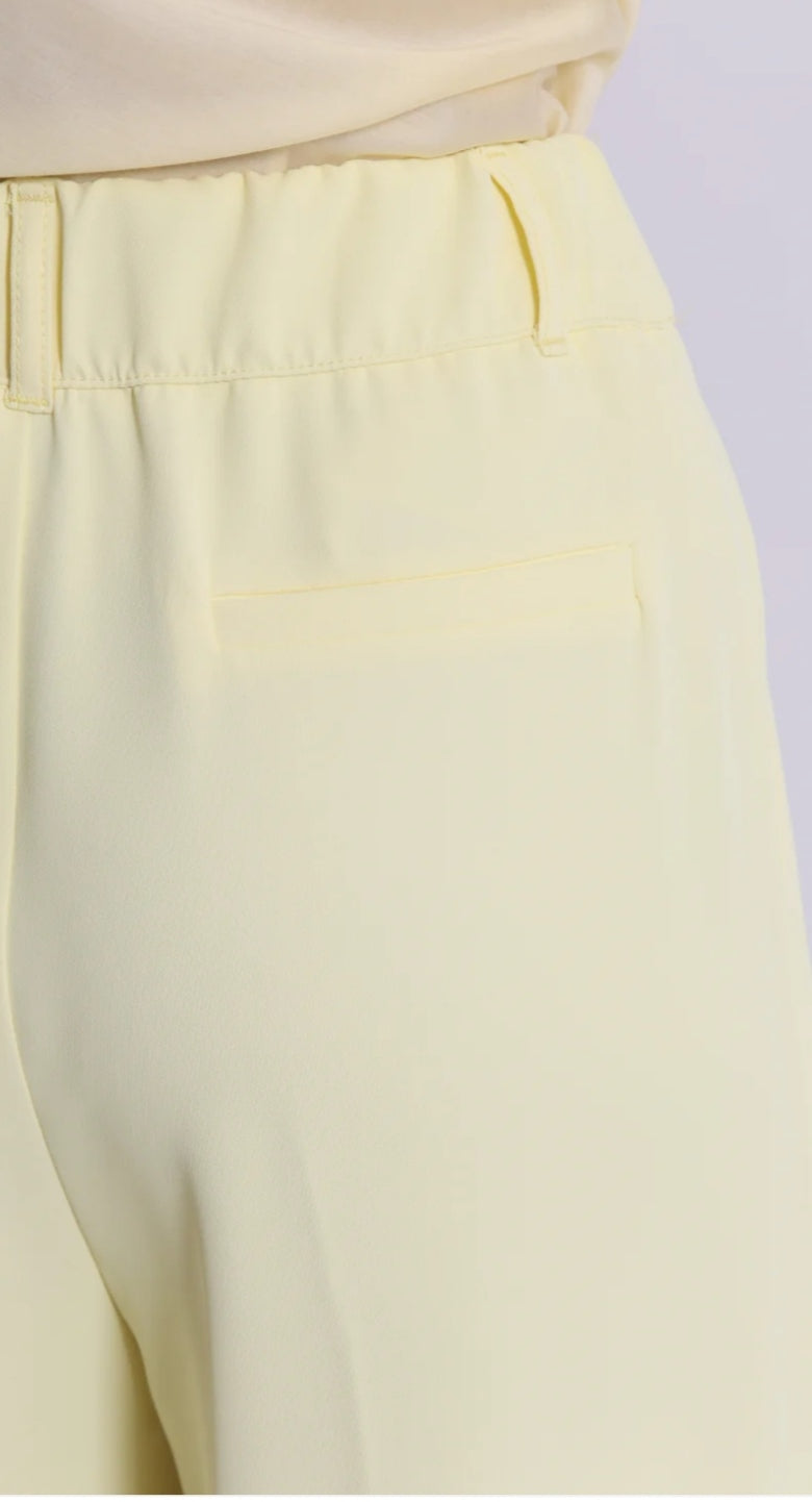 Pantalón traje Amarillo