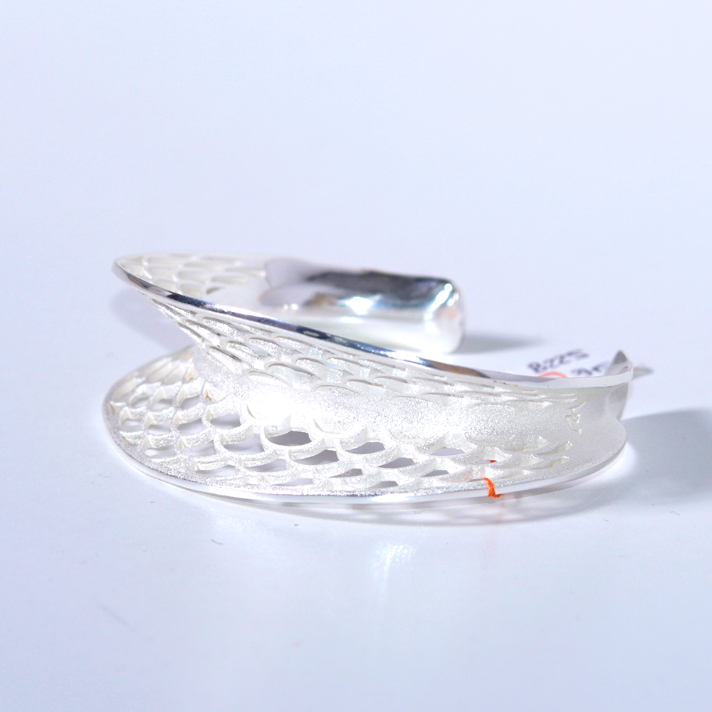 Pulsera plata red de Alex de Haro