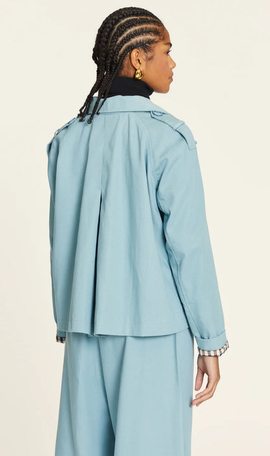 Chaqueta corta azul