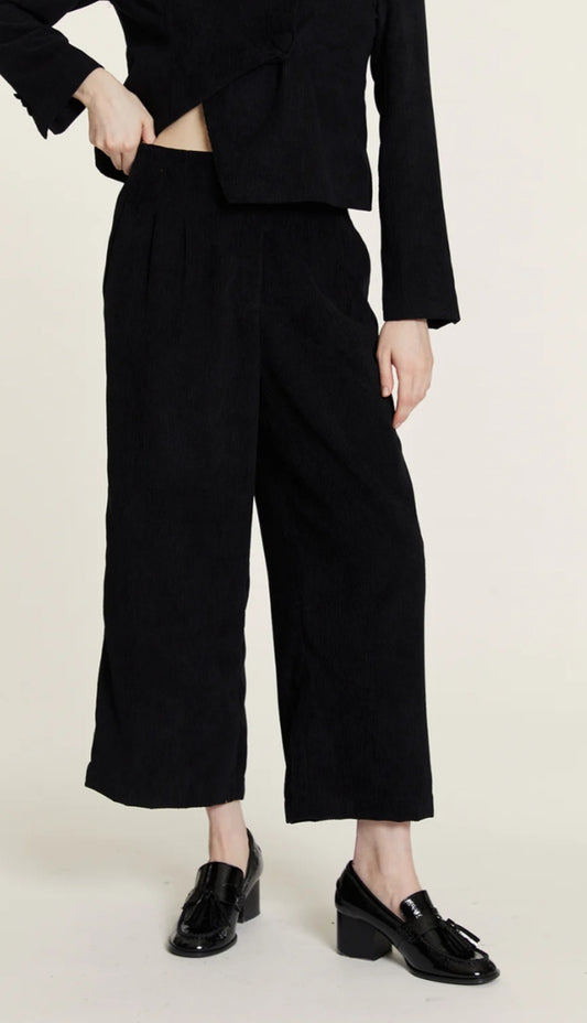 Pantalón negro