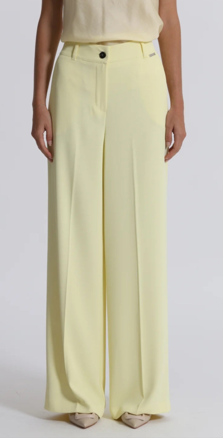 Pantalón traje Amarillo